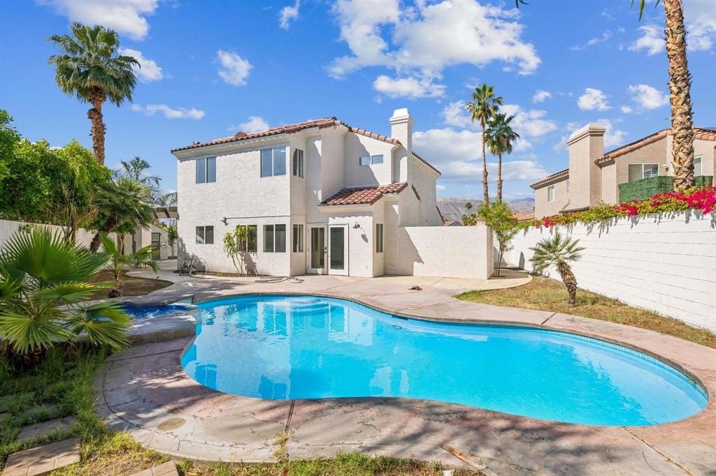 Palm Desert, California, 92260, United States, 3 Bedrooms Bedrooms, ,3 BathroomsBathrooms,Residential,For Sale,1819702