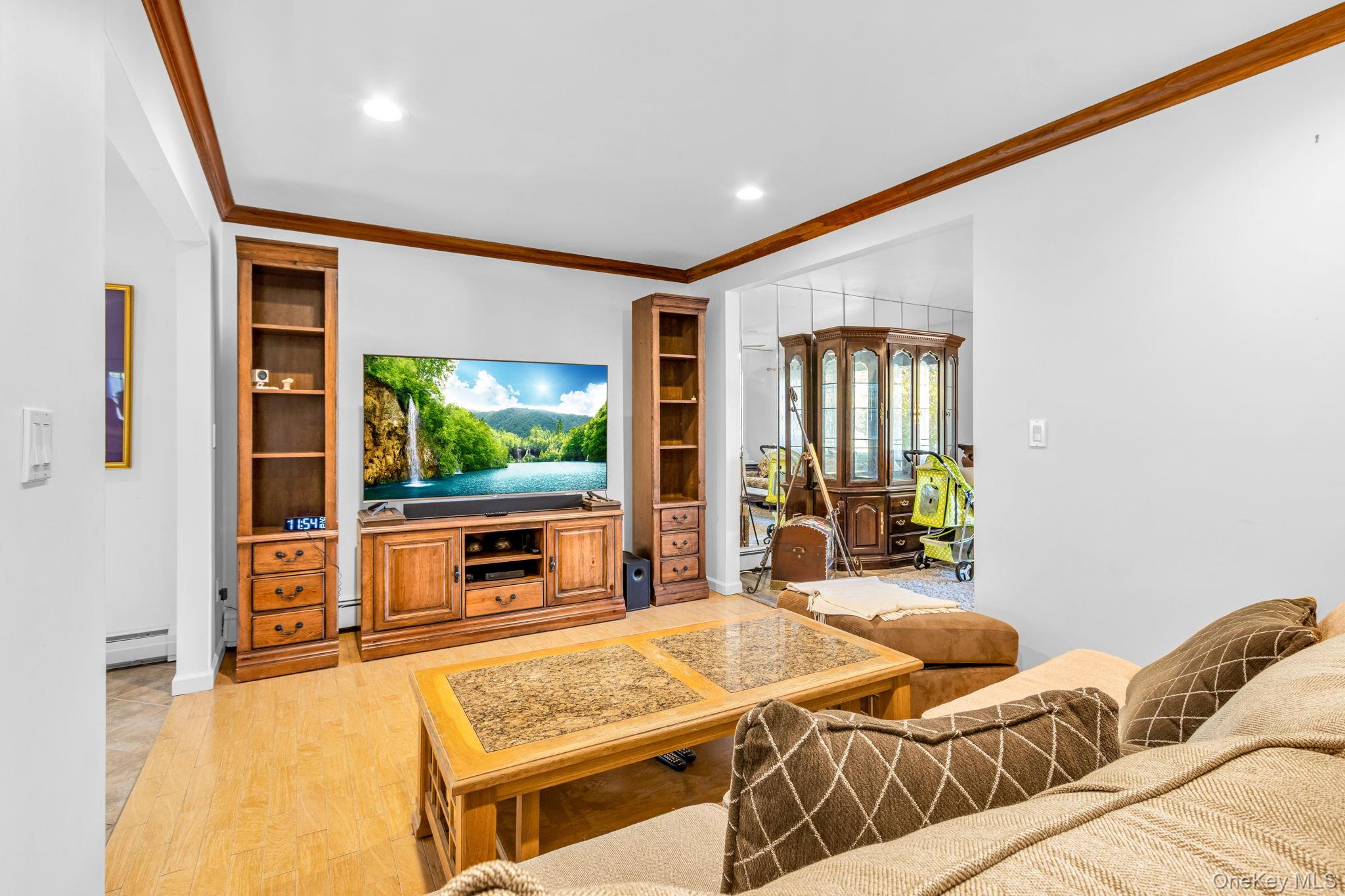 Mahopac, New York, 10541, United States, 4 Bedrooms Bedrooms, ,3 BathroomsBathrooms,Residential,For Sale,2002919