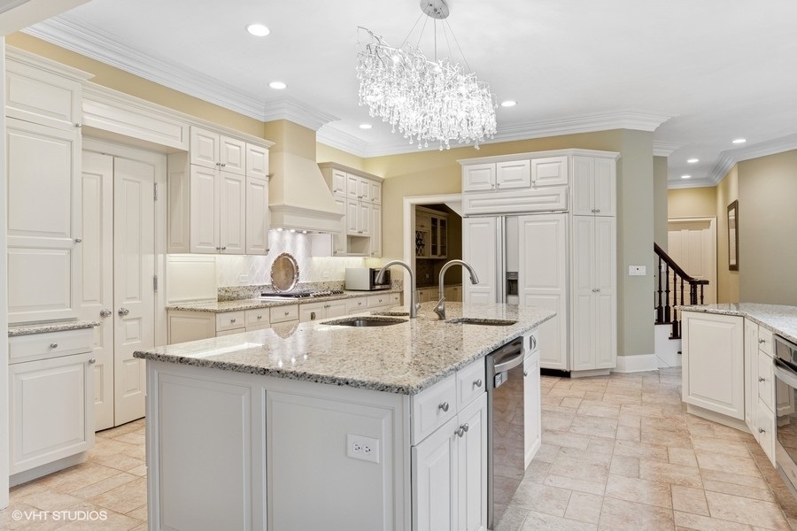 Wayne, Illinois, 60184, United States, 5 Bedrooms Bedrooms, ,7 BathroomsBathrooms,Residential,For Sale,2006495