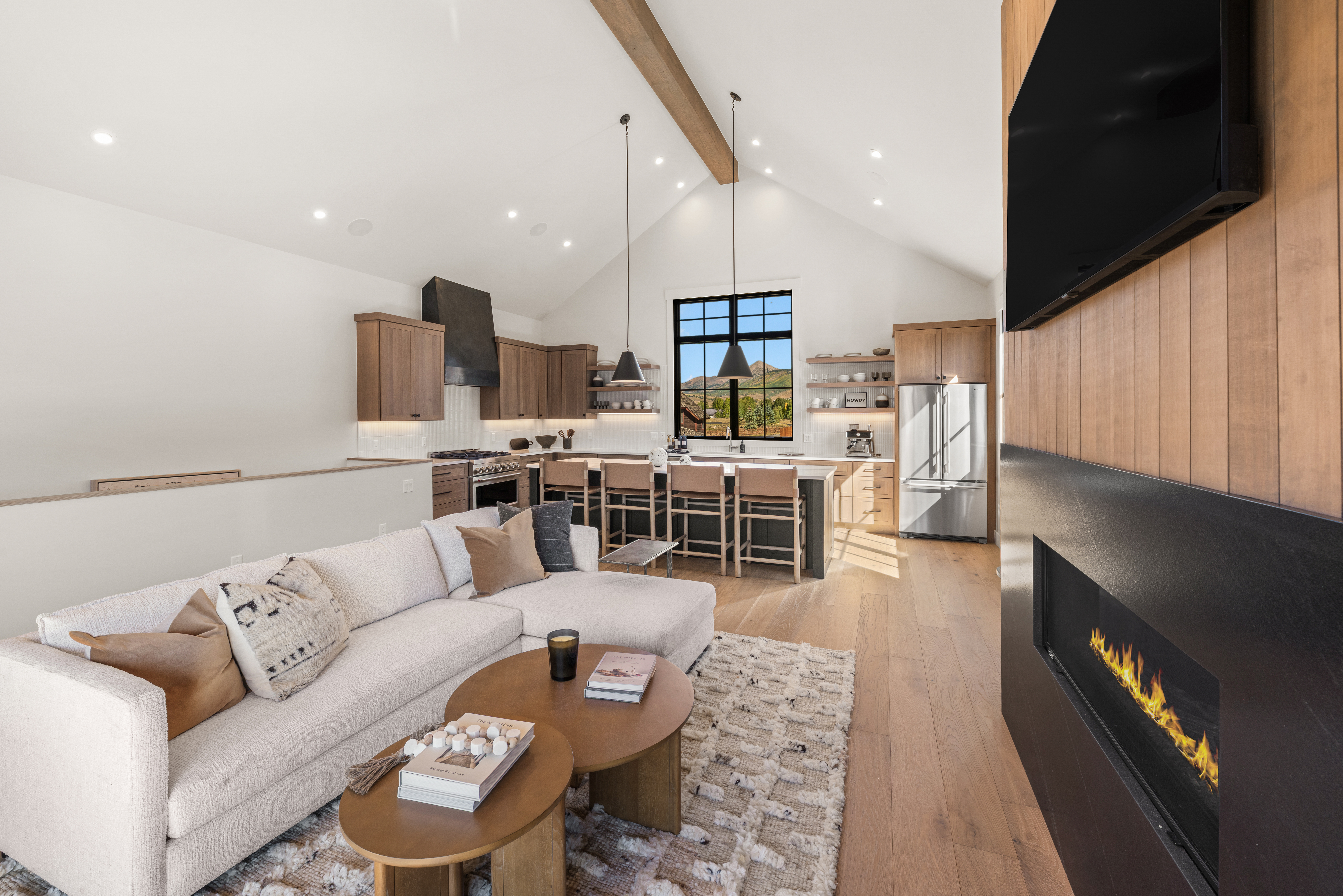  Newly Built End-Unit Townhome Offers The Ultimate Mountain LIfestyle - 物件實景