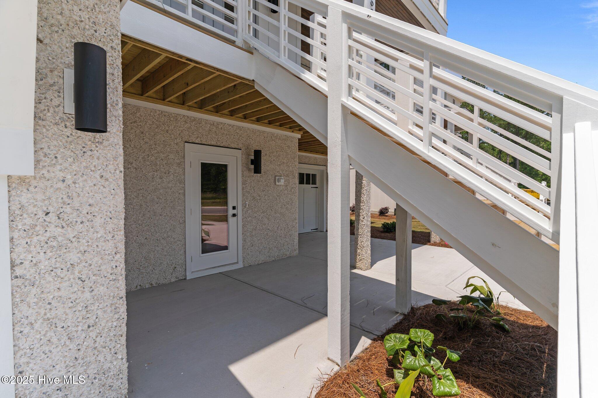 Wilmington, North Carolina, 28411, United States, 4 Bedrooms Bedrooms, ,4 BathroomsBathrooms,Residential,For Sale,1979455