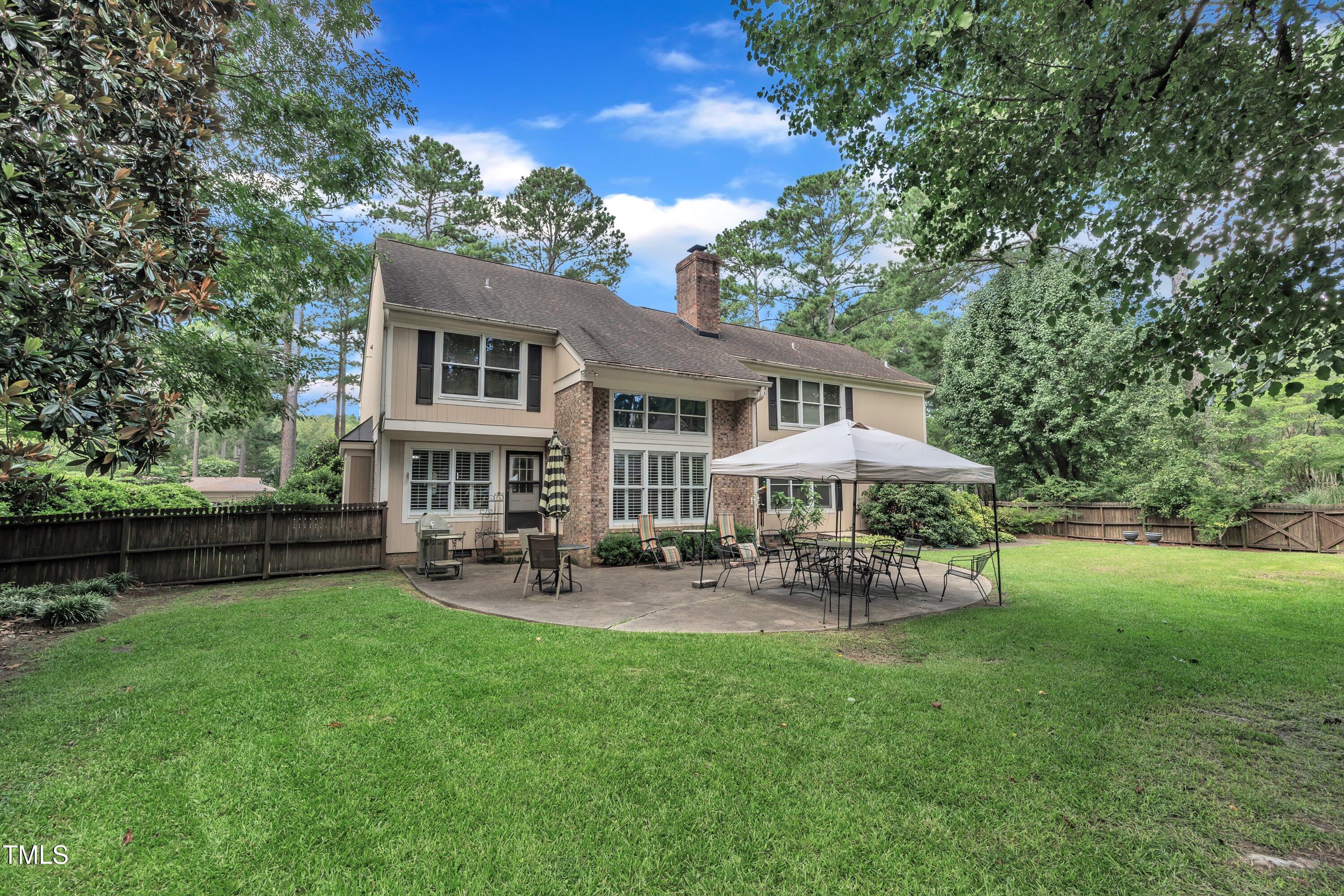Smithfield, North Carolina, 27577, United States, 5 Bedrooms Bedrooms, ,4 BathroomsBathrooms,Residential,For Sale,1911718
