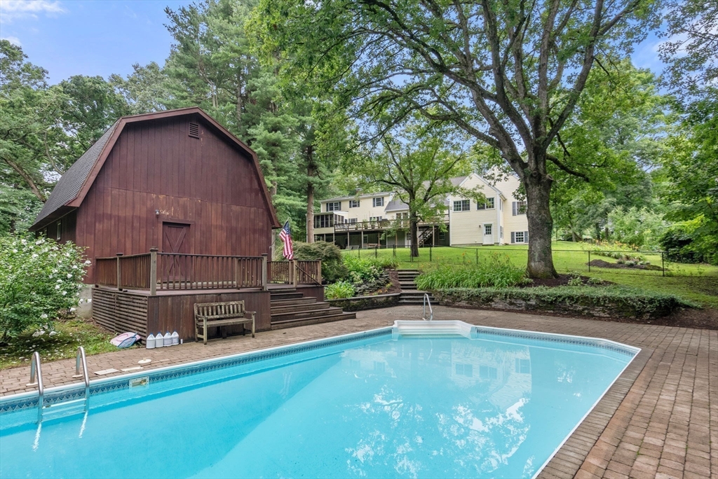 Shrewsbury, Massachusetts, 01545, United States, 4 Bedrooms Bedrooms, ,4 BathroomsBathrooms,Residential,For Sale,1768769