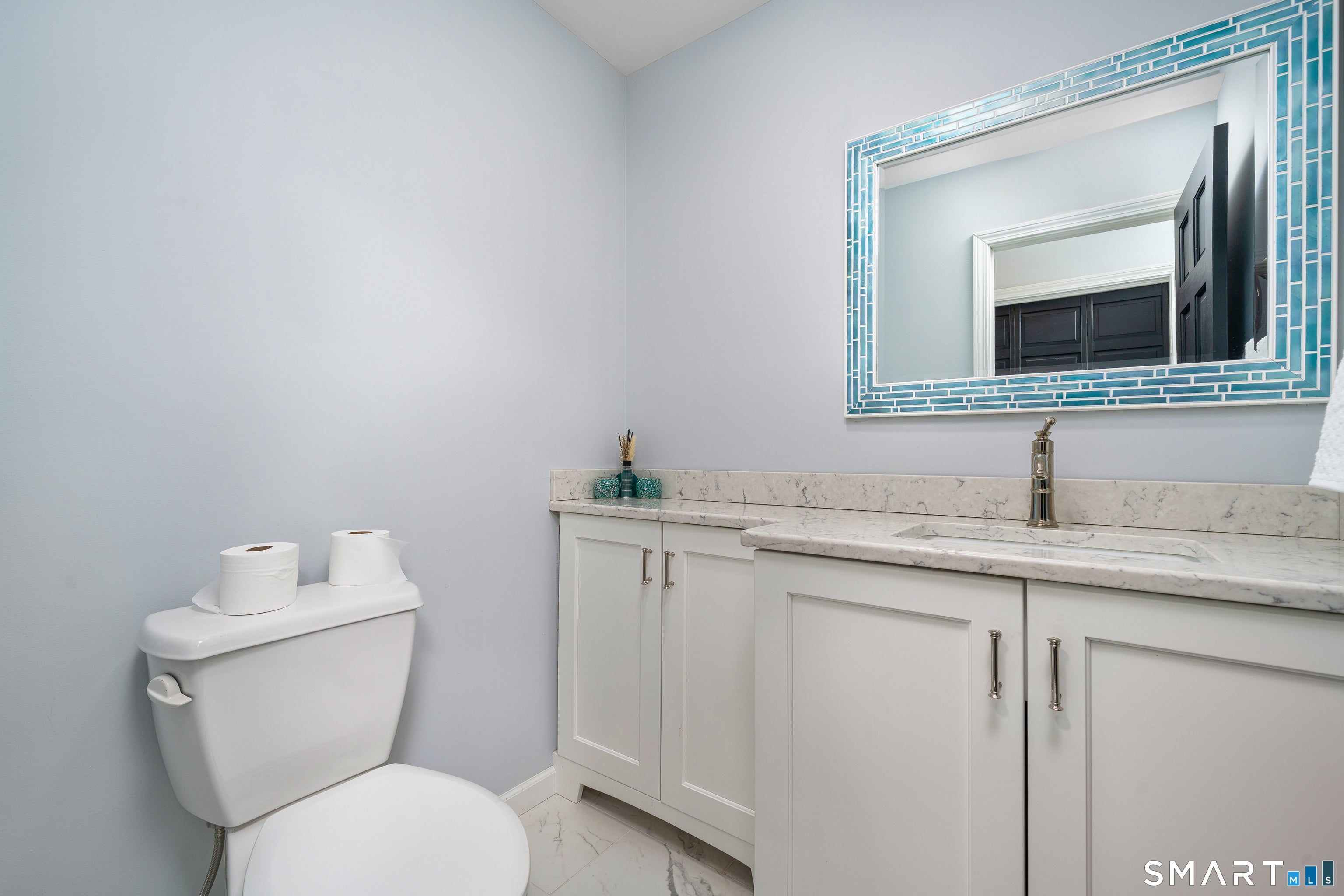 Middletown, Connecticut, 06457, United States, 5 Bedrooms Bedrooms, ,5 BathroomsBathrooms,Residential,For Sale,2042912