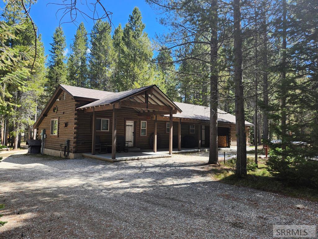 ISLAND PARK, Idaho, 83429, United States, 2 Bedrooms Bedrooms, ,2 BathroomsBathrooms,Residential,For Sale,2024446