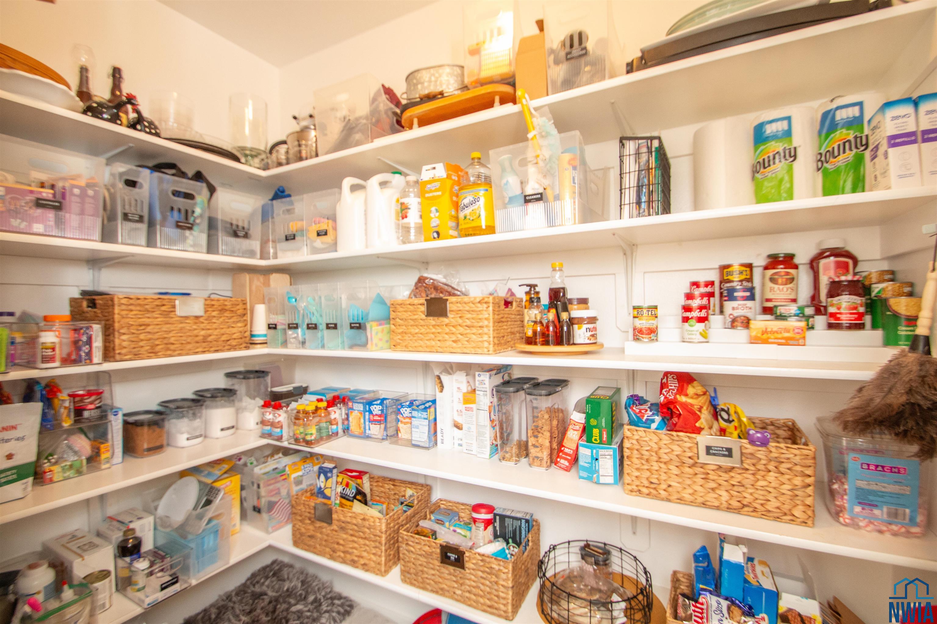 McCook Lake, South Dakota, 57049, United States, 3 Bedrooms Bedrooms, ,4 BathroomsBathrooms,Residential,For Sale,1974954