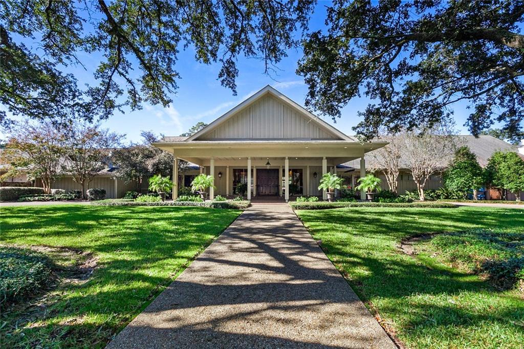 Mandeville, Louisiana, 70471, United States, 4 Bedrooms Bedrooms, ,3 BathroomsBathrooms,Residential,For Sale,1898629