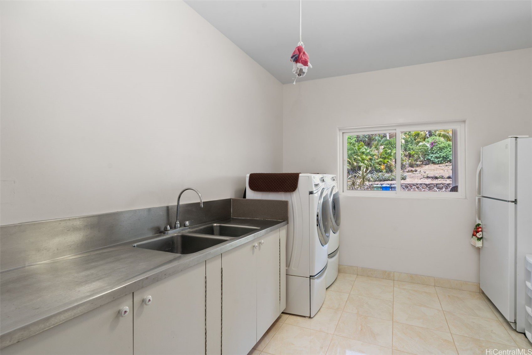 Waianae, Hawaii, 96792, United States, 4 Bedrooms Bedrooms, ,3 BathroomsBathrooms,Residential,For Sale,1895426