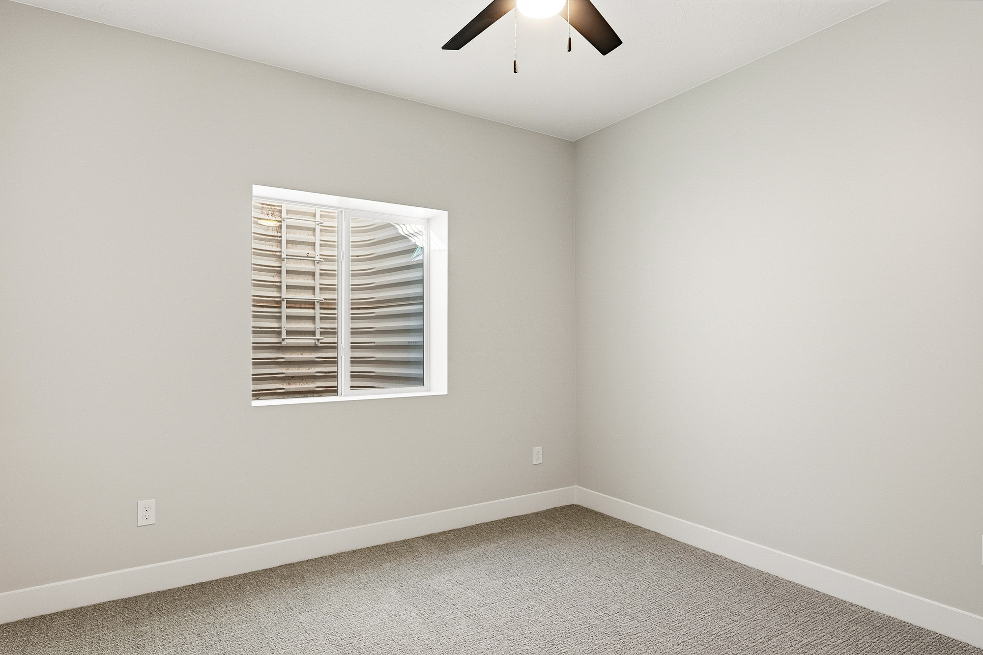 Cedar City, Utah, 84720, United States, 6 Bedrooms Bedrooms, ,4 BathroomsBathrooms,Residential,For Sale,1978281