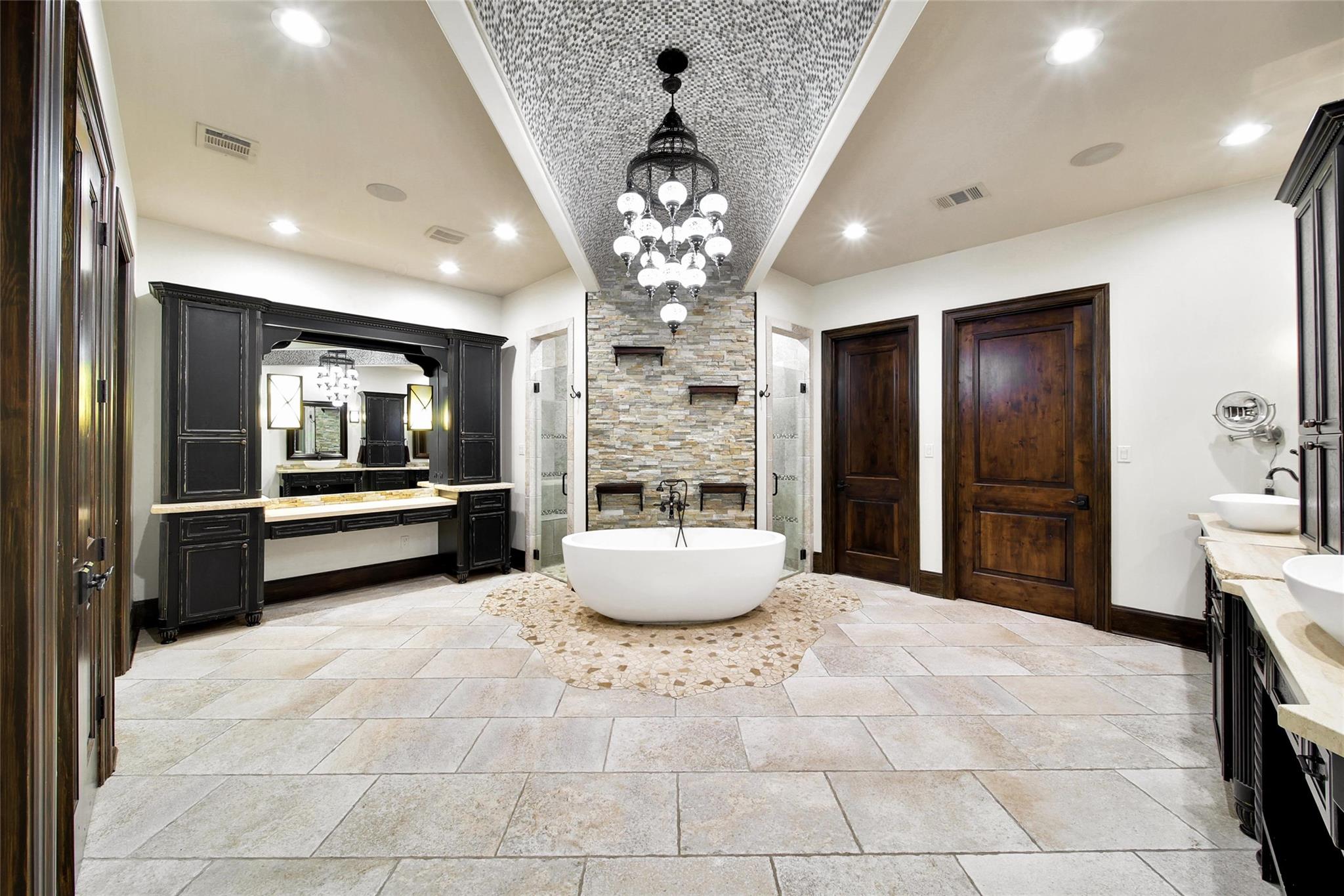 Spring, Texas, 77379, United States, 5 Bedrooms Bedrooms, ,6 BathroomsBathrooms,Residential,For Sale,2006186