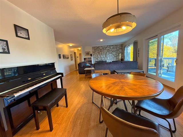 Bow, New Hampshire, 03304, United States, 3 Bedrooms Bedrooms, ,1 BathroomBathrooms,Residential,For Sale,1974314