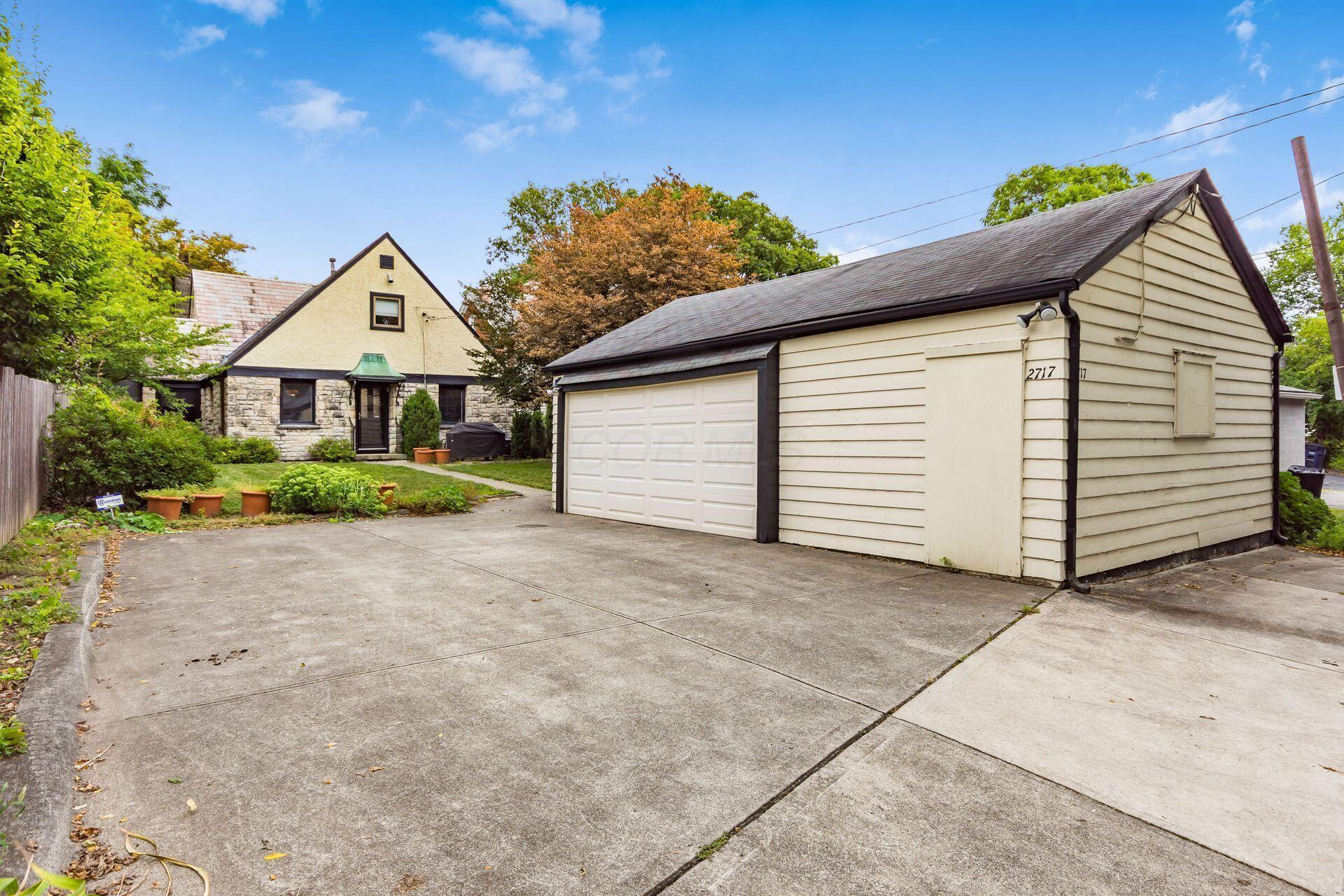 Bexley, Ohio, 43209, United States, 3 Bedrooms Bedrooms, ,2 BathroomsBathrooms,Residential,For Sale,1926362