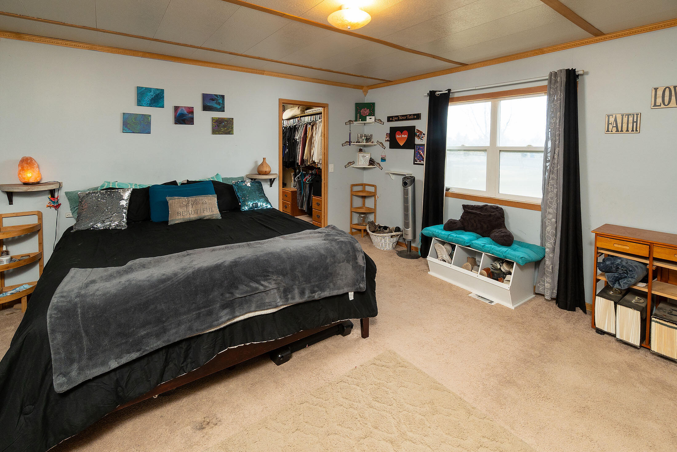 Redmond, Oregon, 97756, United States, 3 Bedrooms Bedrooms, ,2 BathroomsBathrooms,Residential,For Sale,1735905