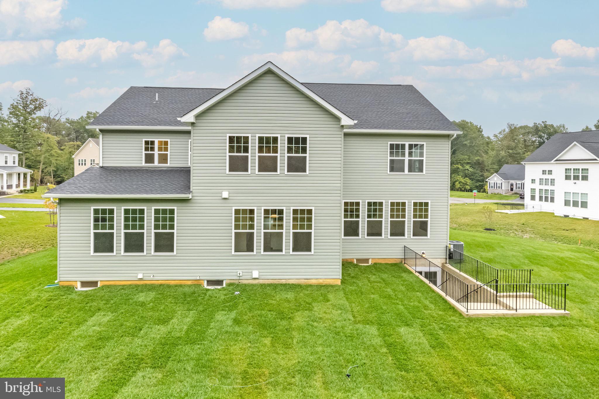 Clinton, Maryland, 20735, United States, 5 Bedrooms Bedrooms, ,5 BathroomsBathrooms,Residential,For Sale,1873789