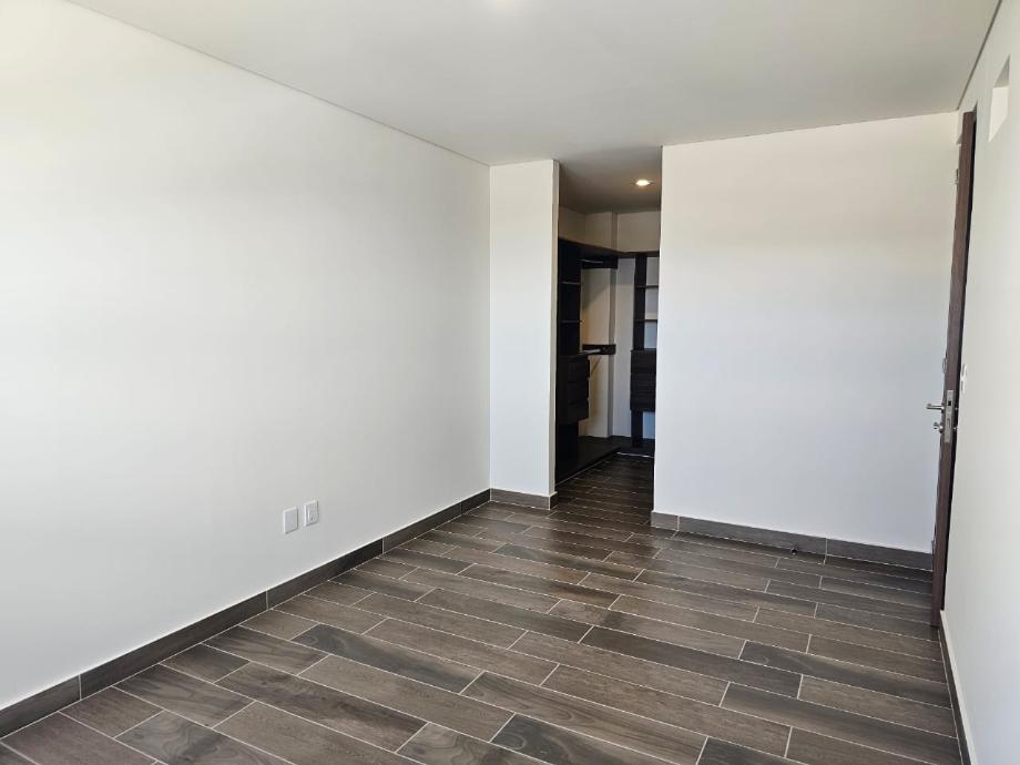 Querétaro, Querétaro, 76090, Mexico, 2 Bedrooms Bedrooms, ,2 BathroomsBathrooms,Residential,For Sale,1965285