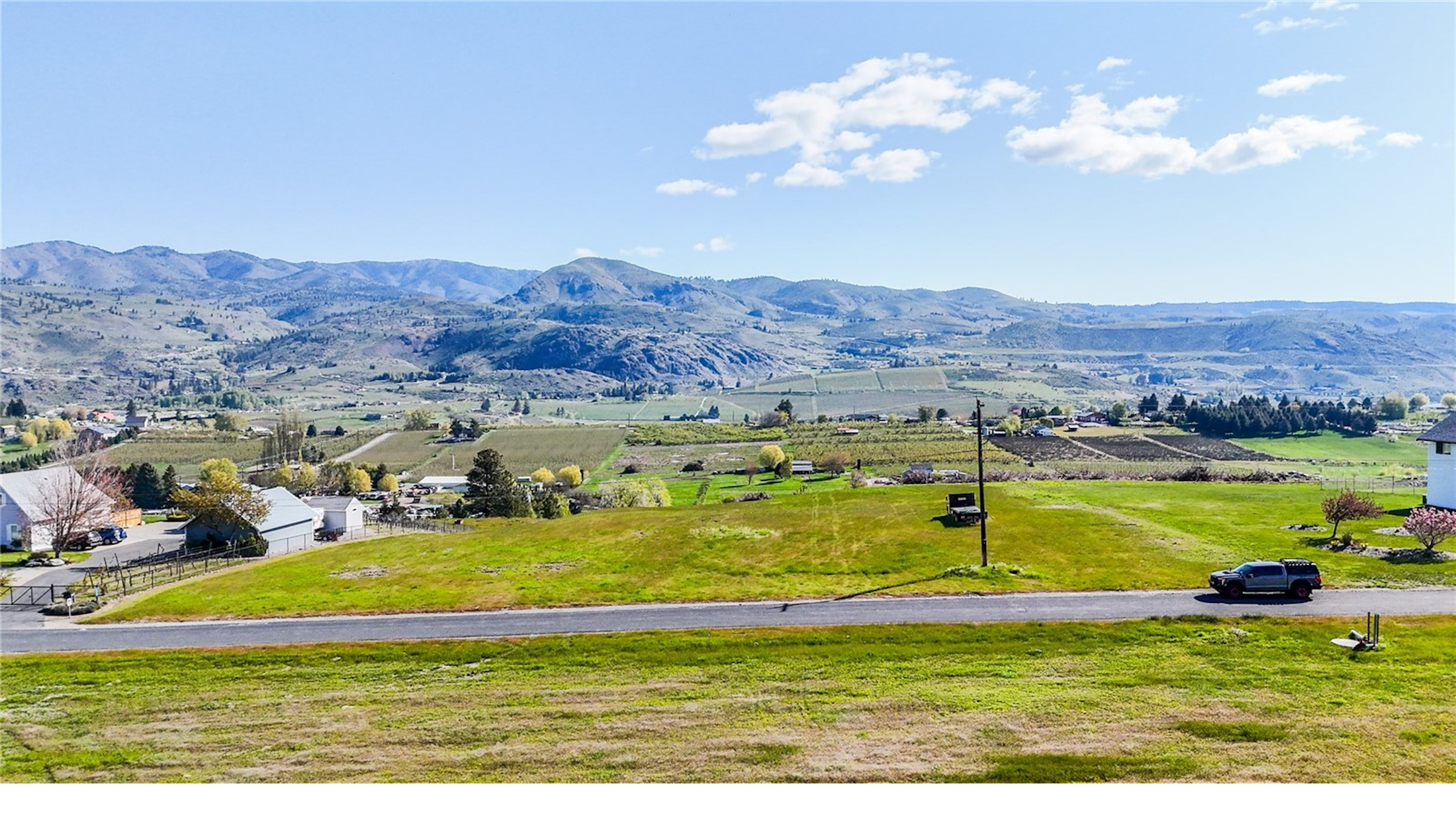  Rare Opportunity Overlooking Lake Chelan - 物件實景