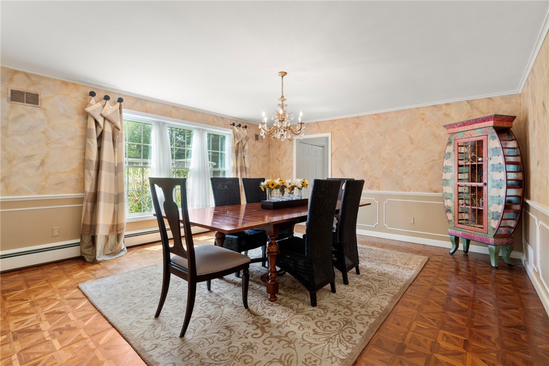 Cranston, Rhode Island, 02920, United States, 4 Bedrooms Bedrooms, ,5 BathroomsBathrooms,Residential,For Sale,1916755