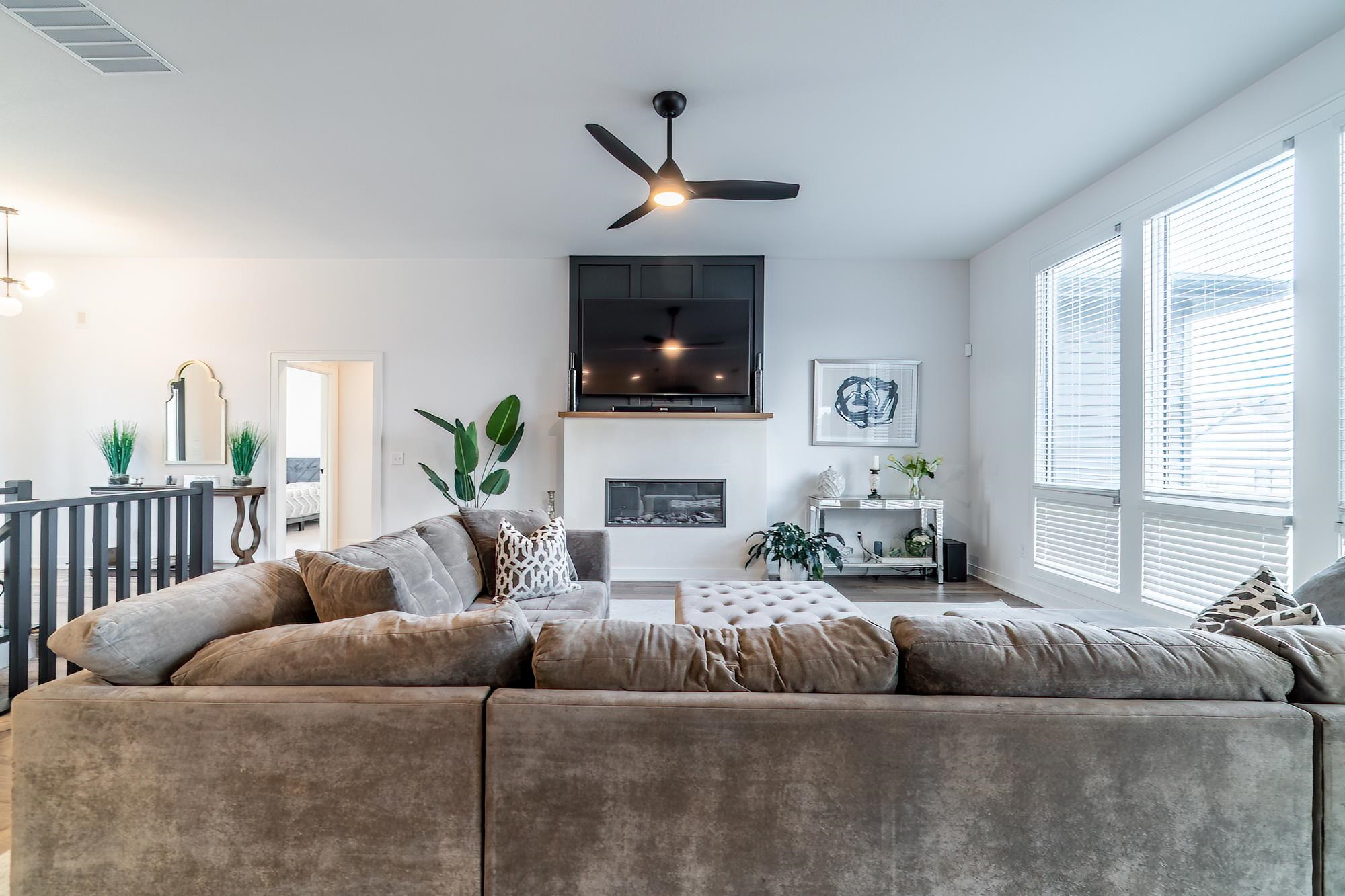 Fort Wayne, Indiana, 46845, United States, 4 Bedrooms Bedrooms, ,4 BathroomsBathrooms,Residential,For Sale,1988190