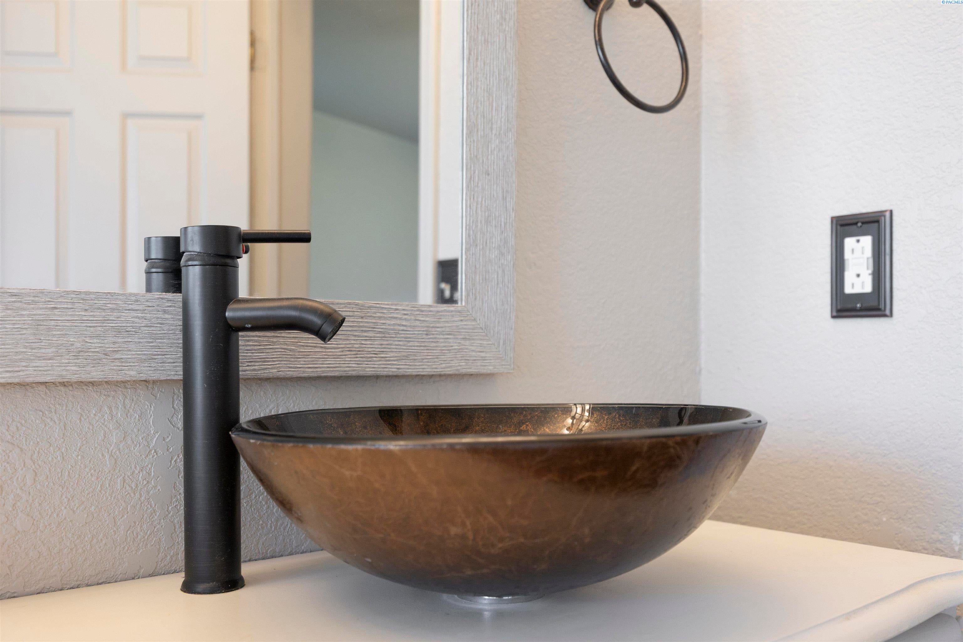 Benton City, Washington, 99320, United States, 3 Bedrooms Bedrooms, ,2 BathroomsBathrooms,Residential,For Sale,1983033