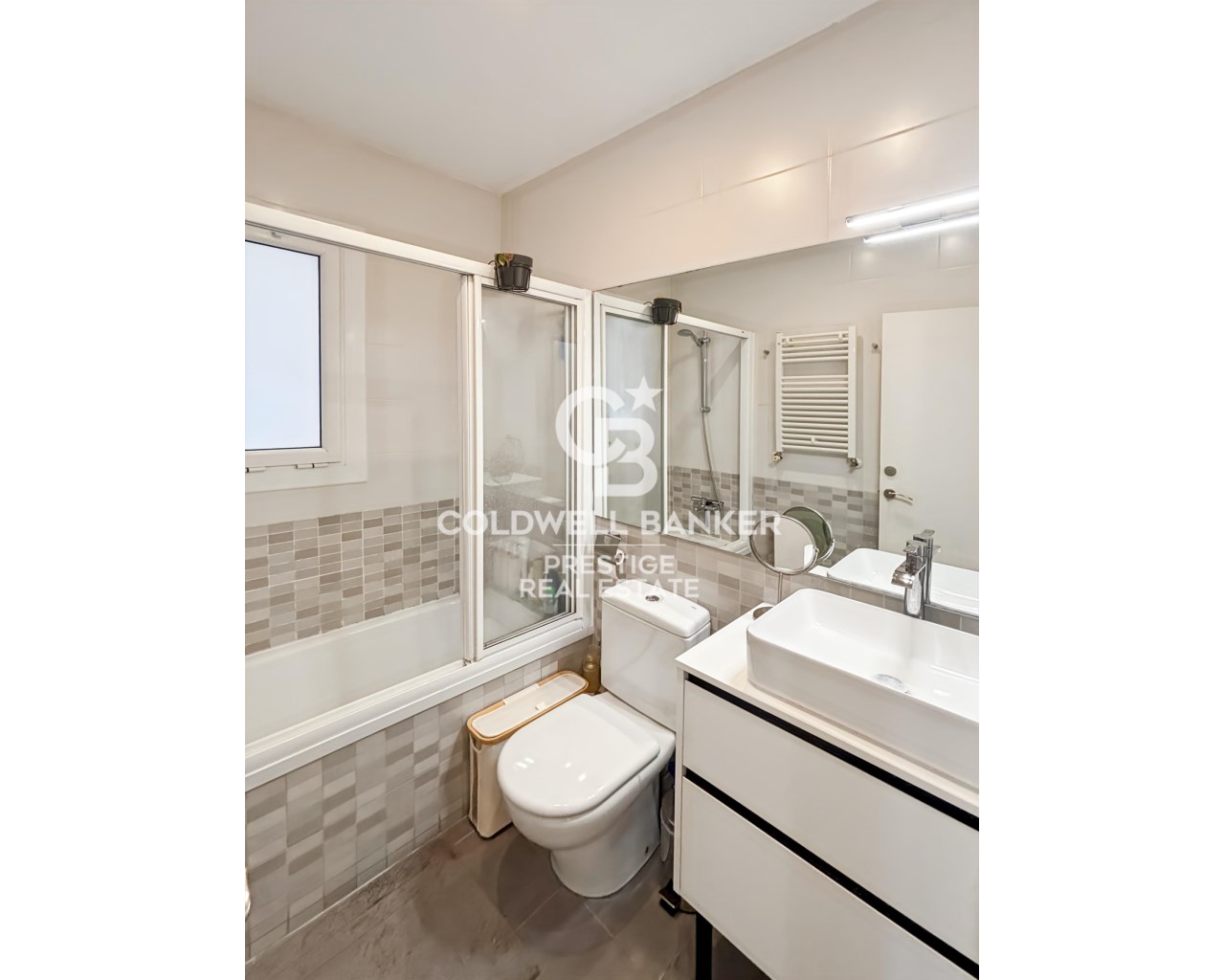 Barcelona, Catalonia, ES, 2 Bedrooms Bedrooms, ,1 BathroomBathrooms,Residential,For Sale,1965332