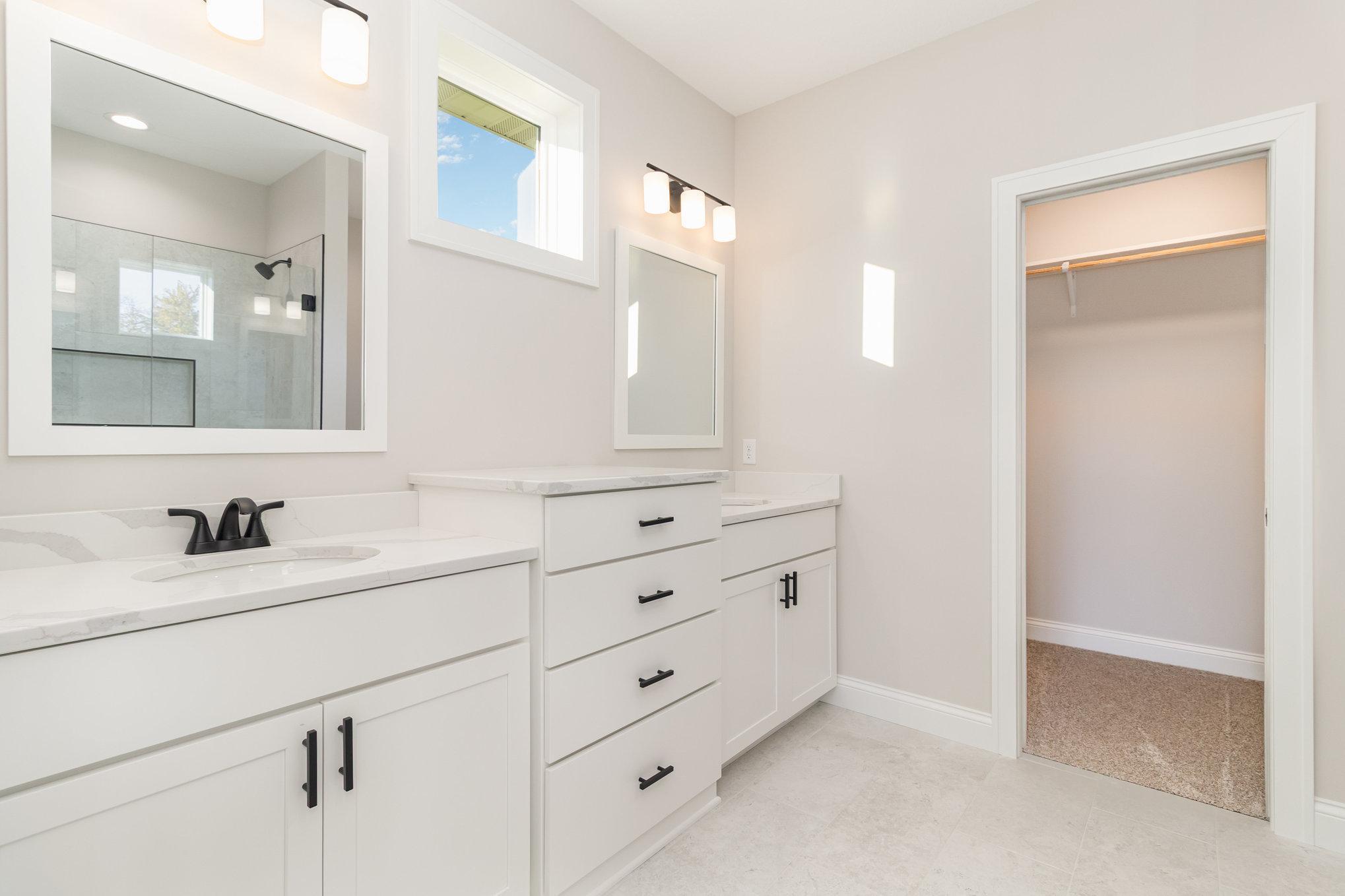 Saint Michael, Minnesota, 55376, United States, 4 Bedrooms Bedrooms, ,1 BathroomBathrooms,Residential,For Sale,1973142