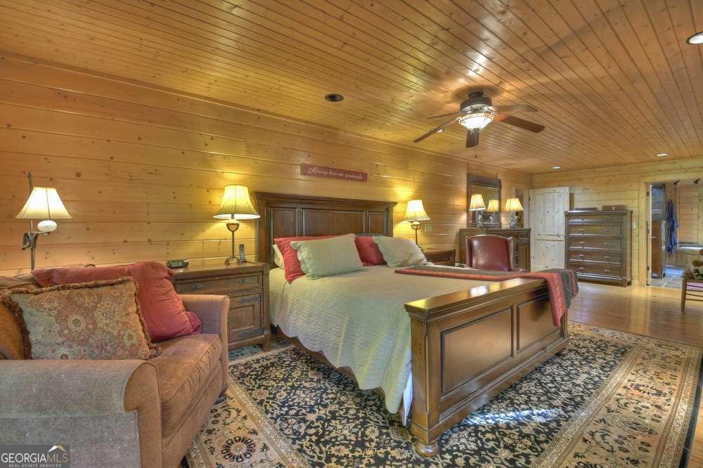 Blue Ridge, Georgia, 30513, United States, 4 Bedrooms Bedrooms, ,3 BathroomsBathrooms,Residential,For Sale,1858936