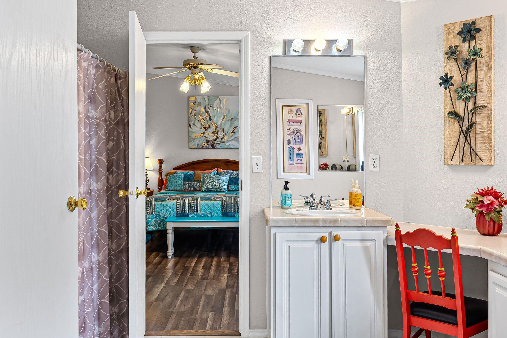 Campbell, Texas, 75422, United States, 4 Bedrooms Bedrooms, ,3 BathroomsBathrooms,Residential,For Sale,1983452