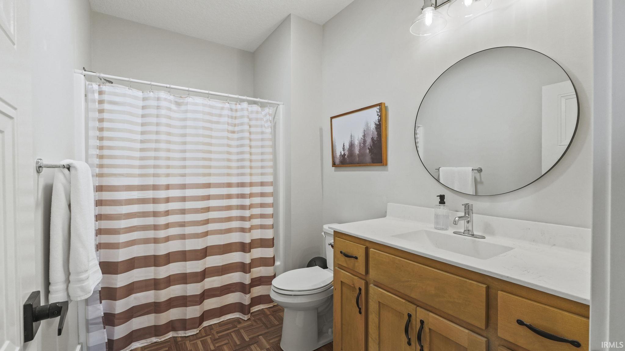 Fort Wayne, Indiana, 46814, United States, 5 Bedrooms Bedrooms, ,5 BathroomsBathrooms,Residential,For Sale,1988625