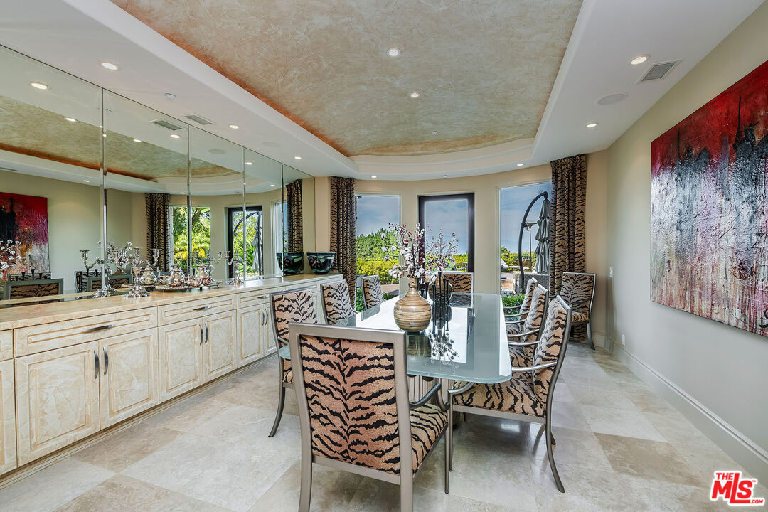 Beverly Hills, California, 90210, United States, 4 Bedrooms Bedrooms, ,5 BathroomsBathrooms,Residential,For Sale,1919871