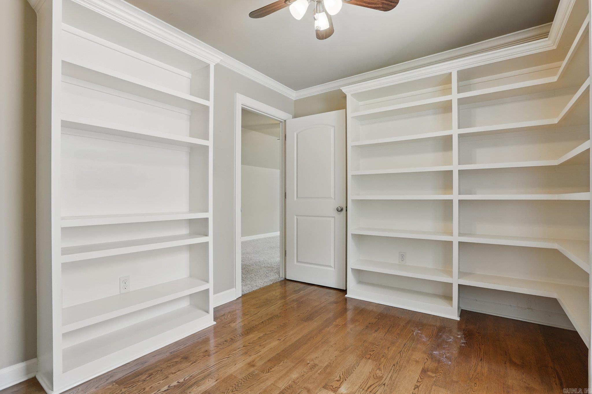 Little Rock, Arkansas, 72211, United States, 4 Bedrooms Bedrooms, ,4 BathroomsBathrooms,Residential,For Sale,1950270