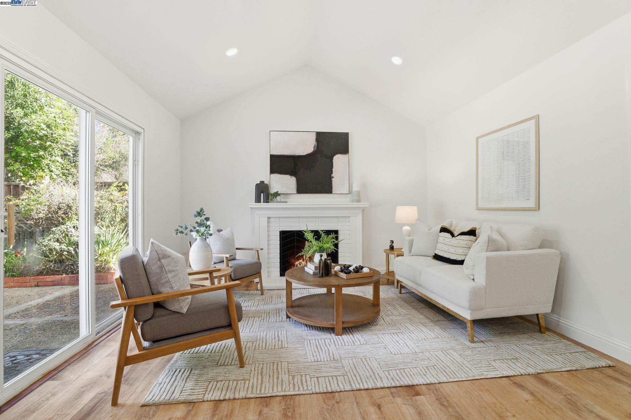 Fremont, California, 94539, United States, 3 Bedrooms Bedrooms, ,2 BathroomsBathrooms,Residential,For Sale,1995830