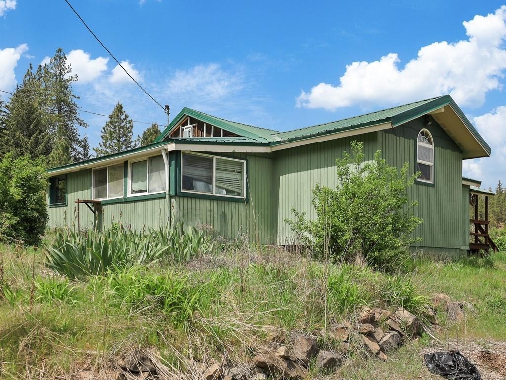 Marshall, Washington, 99020, United States, 3 Bedrooms Bedrooms, ,1 BathroomBathrooms,Residential,For Sale,1839114