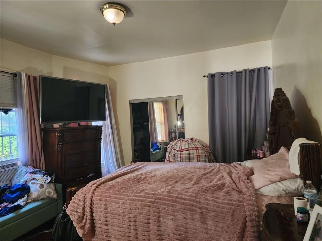 Providence, Rhode Island, 02907, United States, 7 Bedrooms Bedrooms, ,2 BathroomsBathrooms,Residential,For Sale,1924217