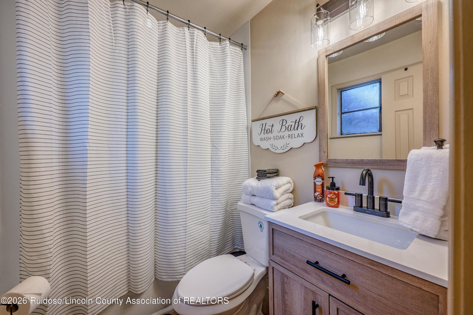 Ruidoso, New Mexico, 88345, United States, 4 Bedrooms Bedrooms, ,3 BathroomsBathrooms,Residential,For Sale,2008088