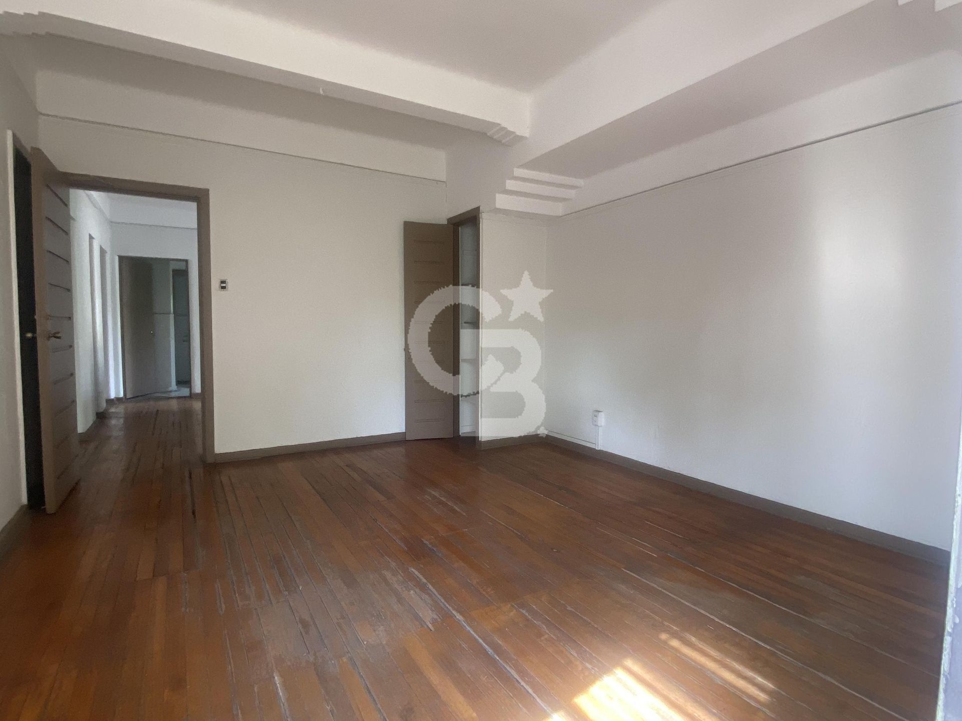 Providencia, Chile, 5 Bedrooms Bedrooms, ,3 BathroomsBathrooms,Residential,For Sale,1966519