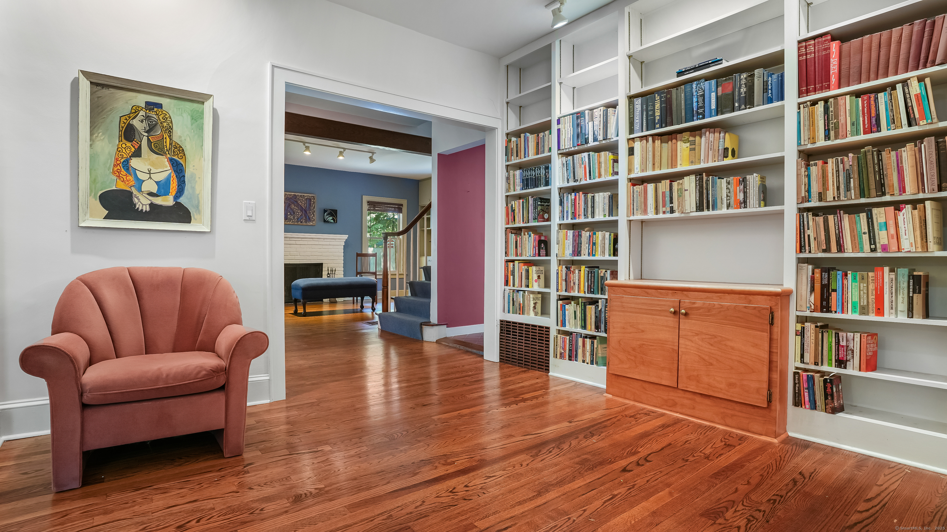 Hamden, Connecticut, 06517, United States, 4 Bedrooms Bedrooms, ,3 BathroomsBathrooms,Residential,For Sale,1917035
