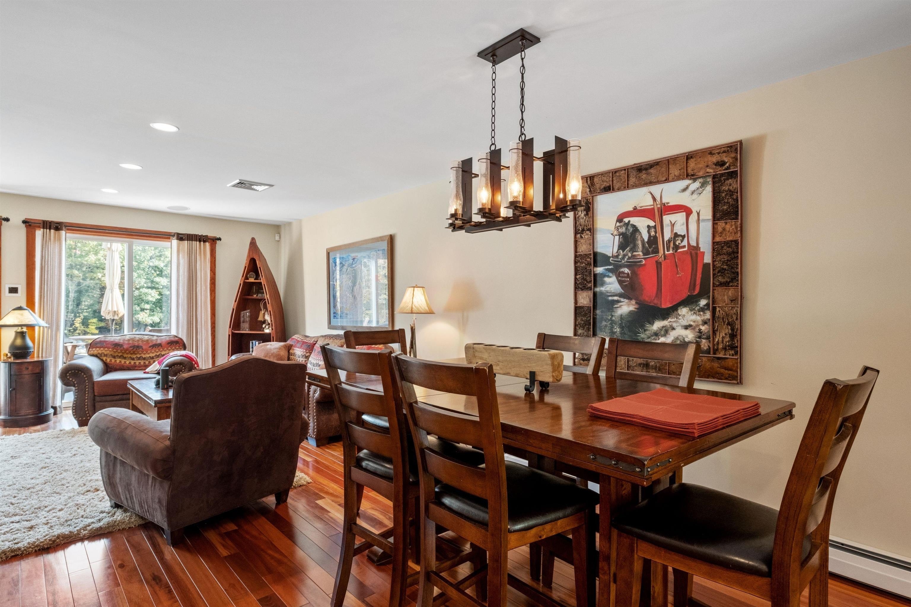 Lincoln, New Hampshire, 03251, United States, 4 Bedrooms Bedrooms, ,1 BathroomBathrooms,Residential,For Sale,1976303