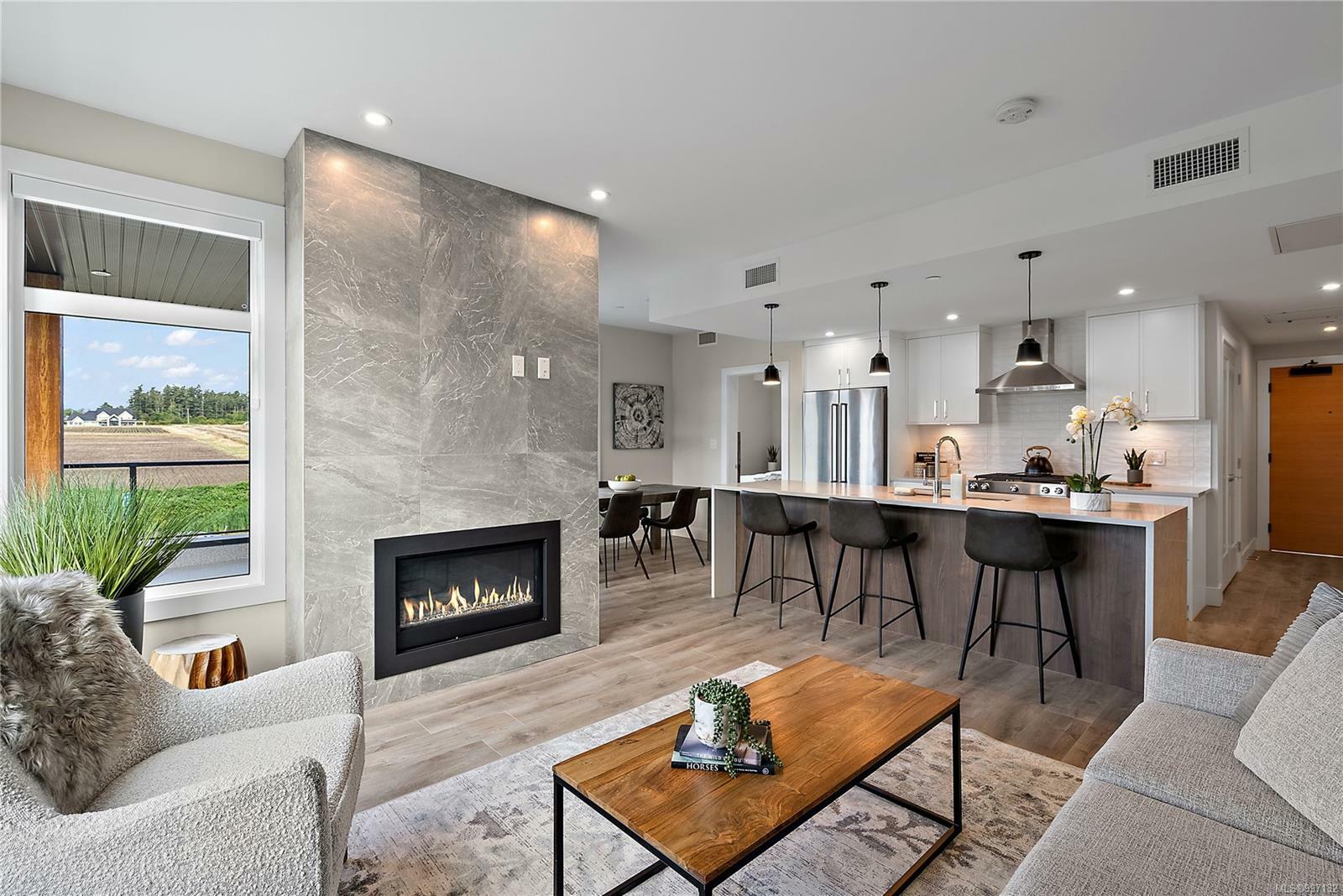 CENTRAL SAANICH, British Columbia, V8M 0B9, CA, 2 Bedrooms Bedrooms, ,Residential,For Sale,1874354