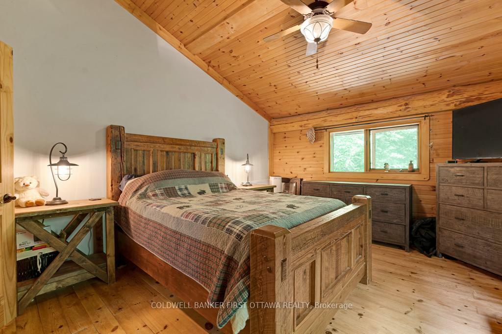 MISSISSIPPI MILLS, Ontario, K0A 2X0, CA, 4 Bedrooms Bedrooms, ,Residential,For Sale,1868623