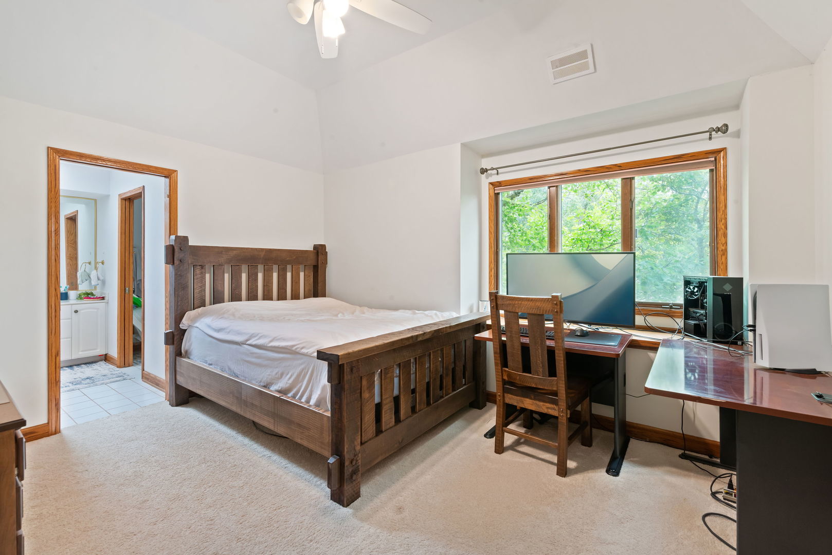 Homer Glen, Illinois, 60491, United States, 4 Bedrooms Bedrooms, ,3 BathroomsBathrooms,Residential,For Sale,1867441