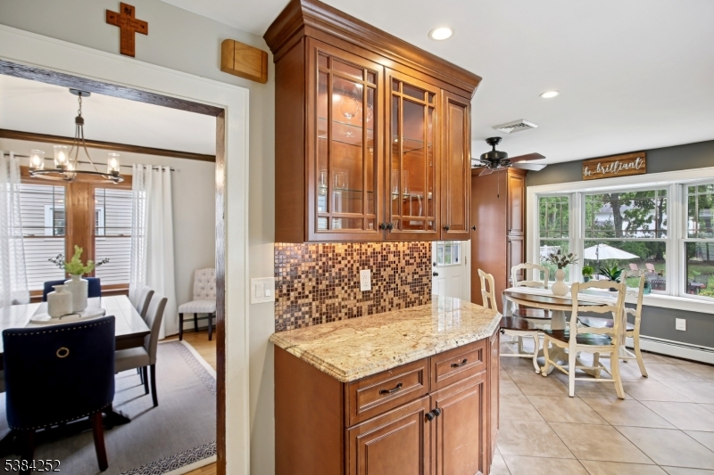 Cranford Twp., New Jersey, 07016, United States, 3 Bedrooms Bedrooms, ,2 BathroomsBathrooms,Residential,For Sale,1950969