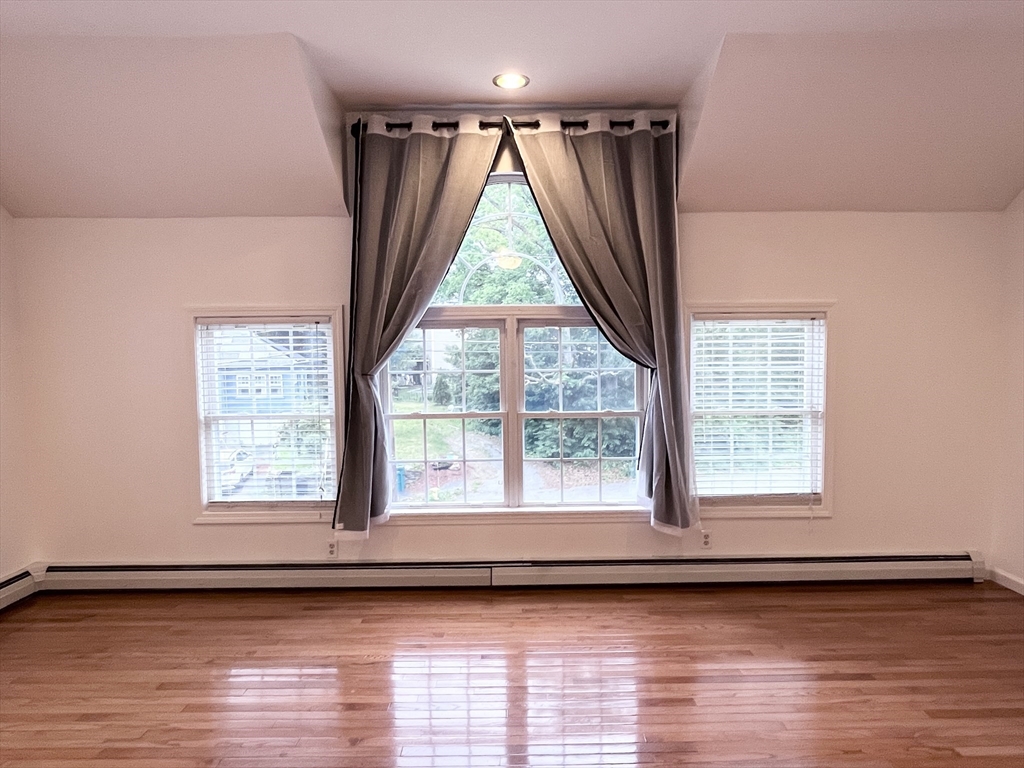 Fitchburg, Massachusetts, 01420, United States, 3 Bedrooms Bedrooms, ,3 BathroomsBathrooms,Residential,For Sale,1980272