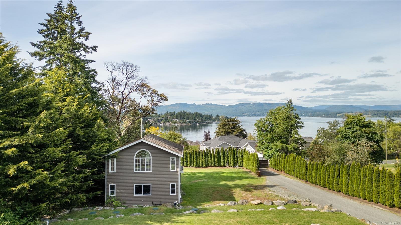 NORTH SAANICH, British Columbia, V8L 5M1, CA, 3 Bedrooms Bedrooms, ,Residential,For Sale,1948339