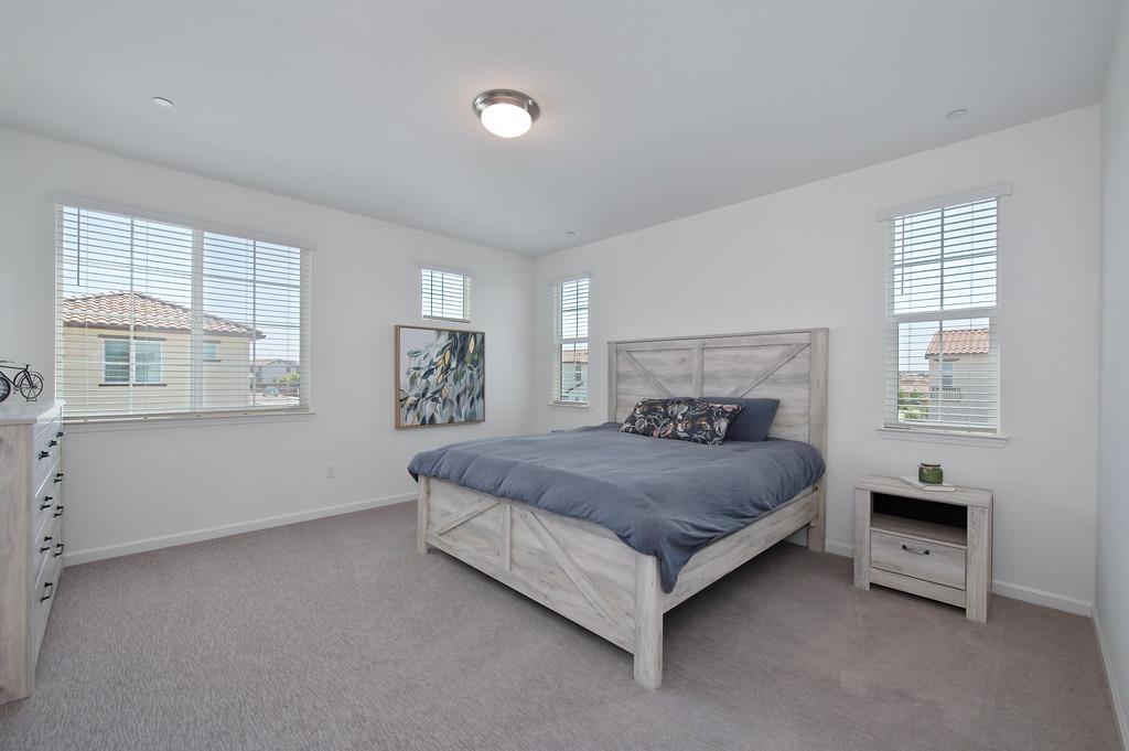 Roseville, California, 95747, United States, 3 Bedrooms Bedrooms, ,3 BathroomsBathrooms,Residential,For Sale,1795538