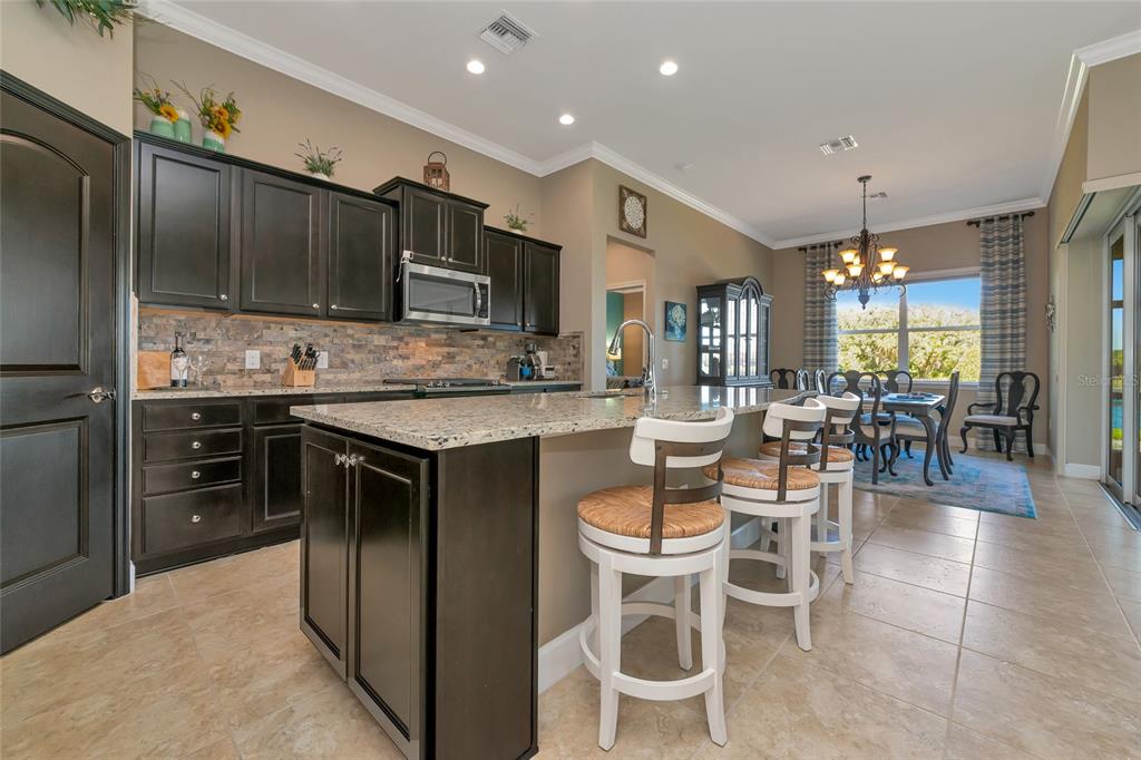 Bradenton, Florida, 34211, United States, 3 Bedrooms Bedrooms, ,2 BathroomsBathrooms,Residential,For Sale,1971583