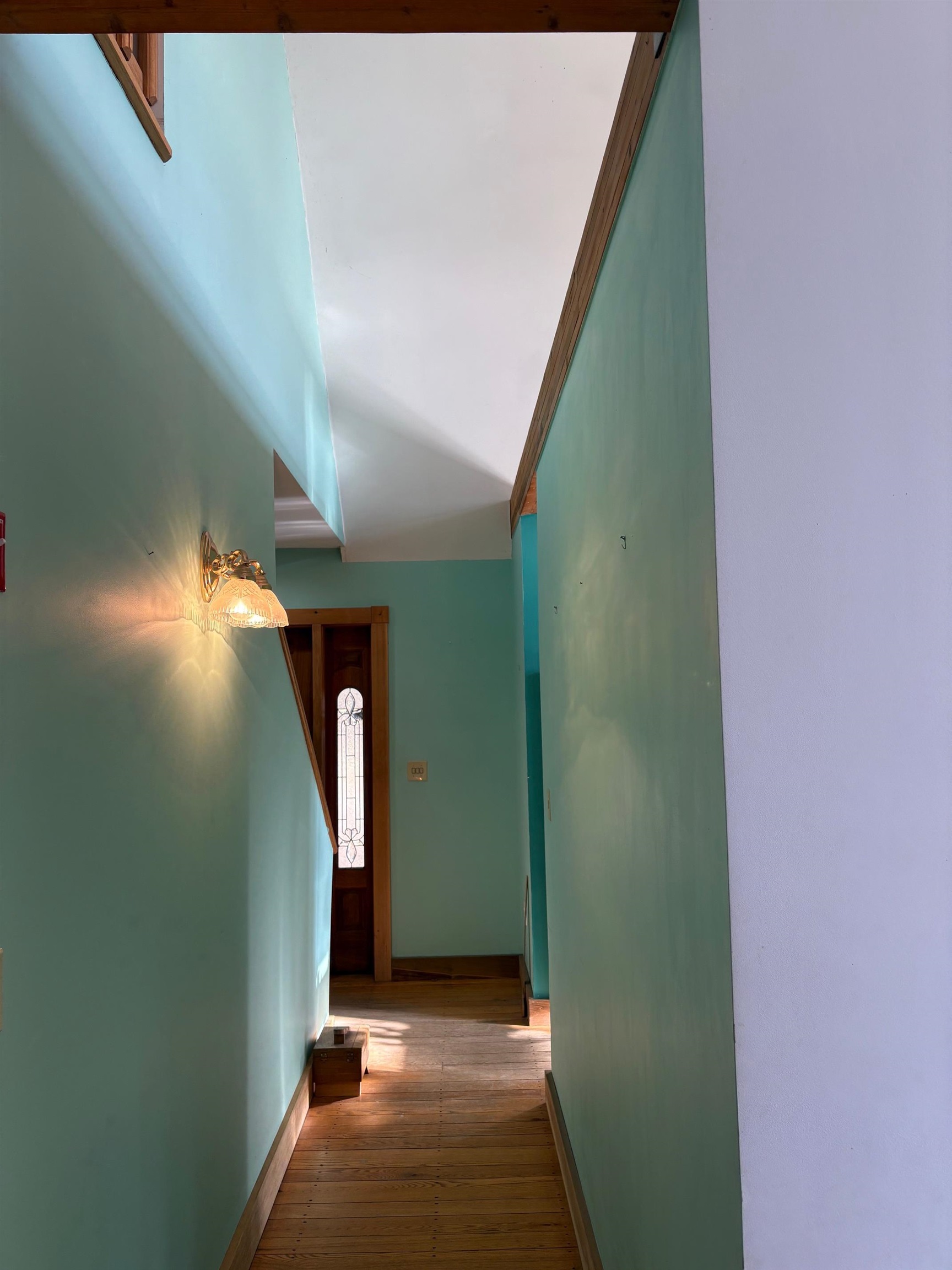 Winchester, New Hampshire, 03470, United States, 3 Bedrooms Bedrooms, ,2 BathroomsBathrooms,Residential,For Sale,2001940