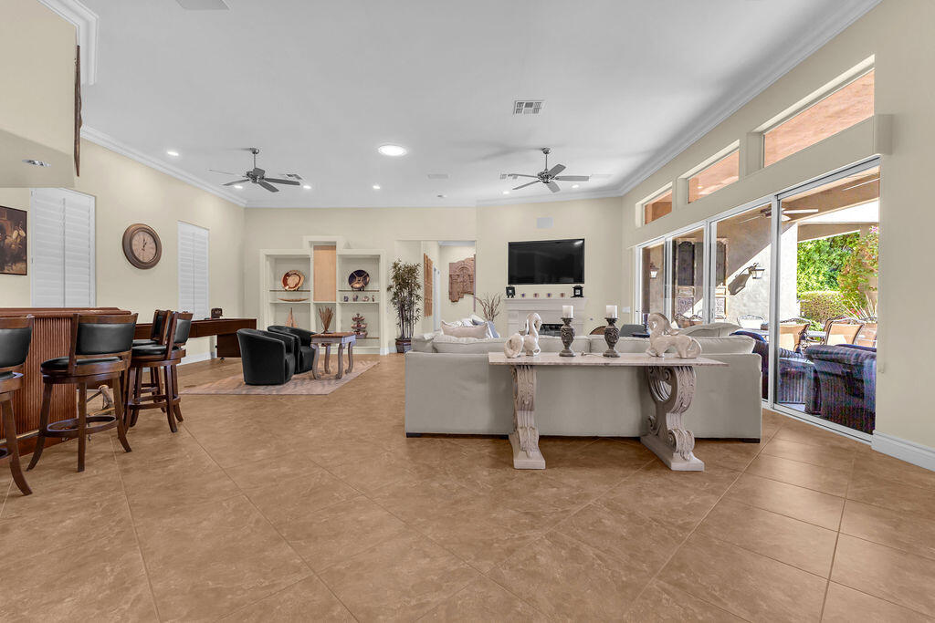 La Quinta, California, 92253, United States, 4 Bedrooms Bedrooms, ,2 BathroomsBathrooms,Residential,For Sale,1987635