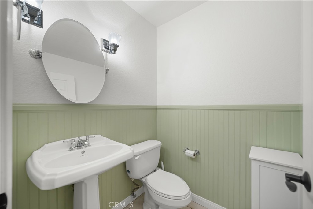 Rancho Cucamonga, California, 91701, United States, 2 Bedrooms Bedrooms, ,2 BathroomsBathrooms,Residential,For Sale,1995388