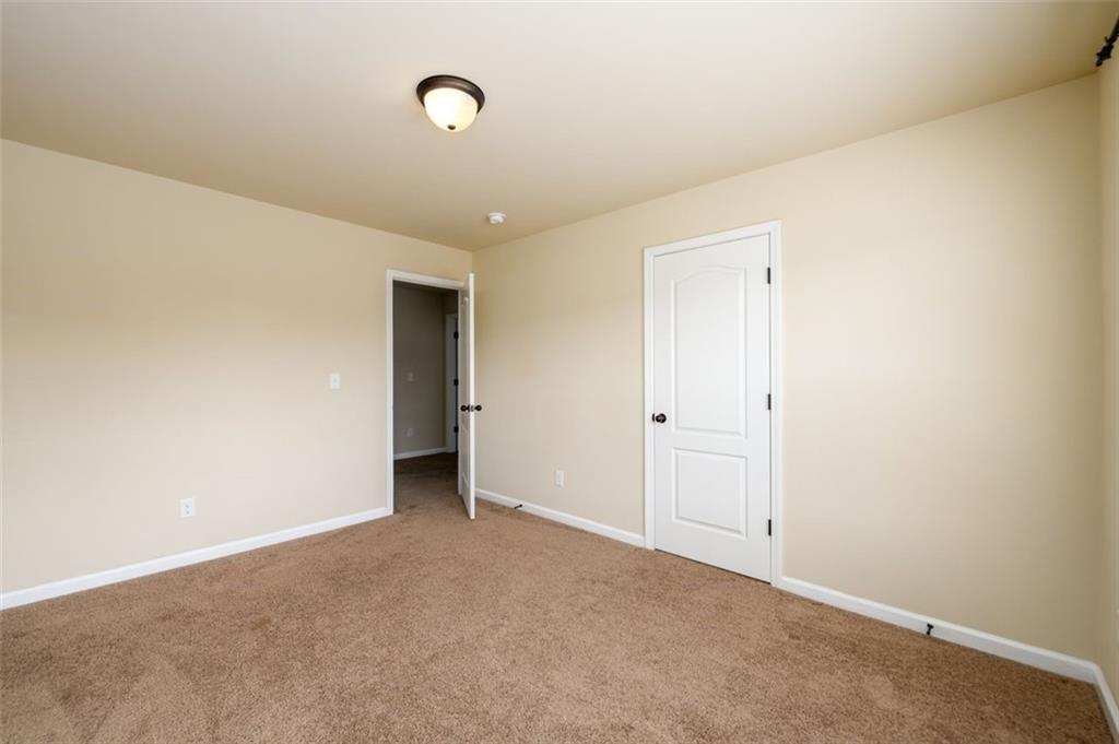 Cumming, Georgia, 30028, United States, 5 Bedrooms Bedrooms, ,3 BathroomsBathrooms,Residential,For Sale,1916746