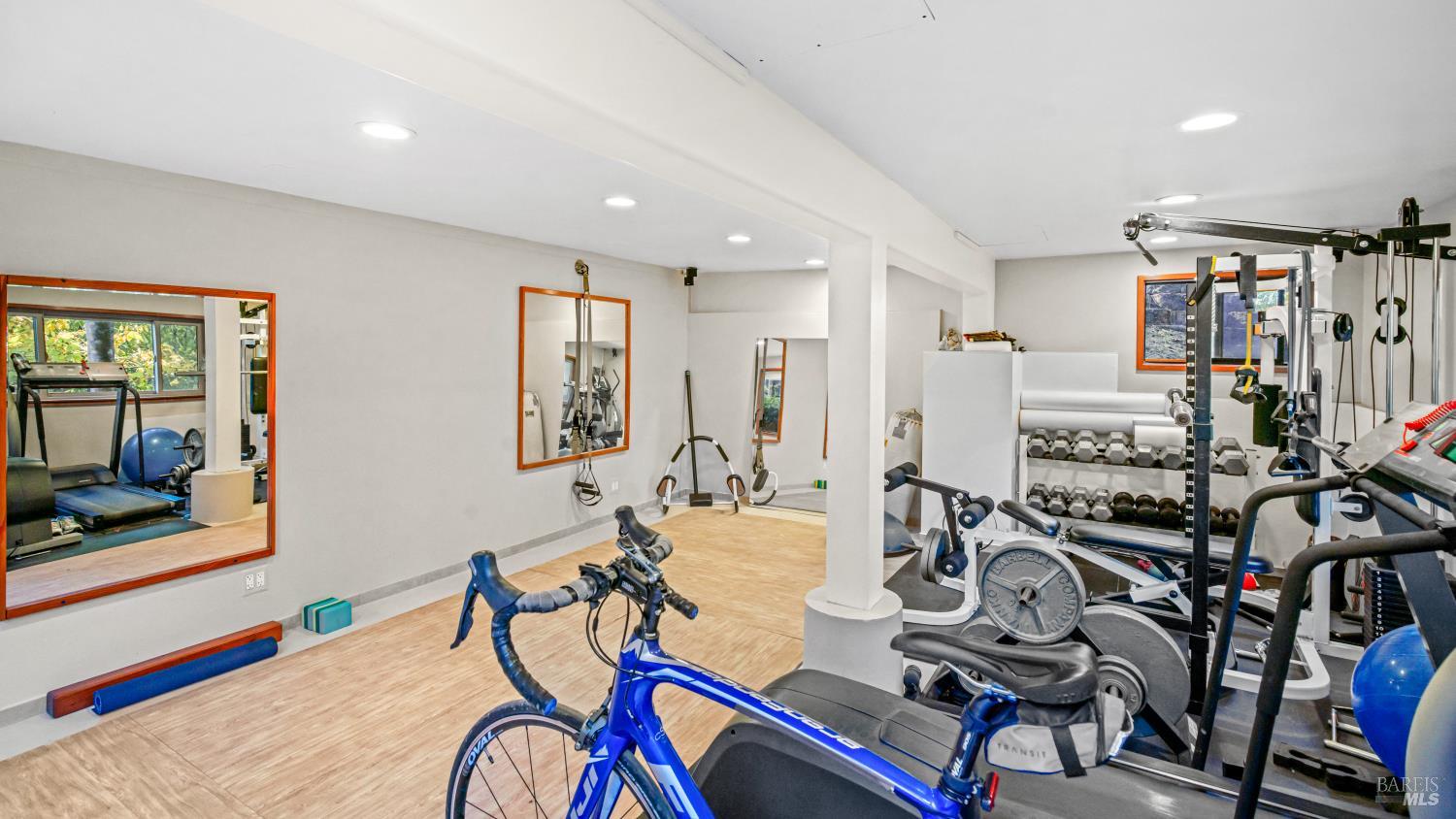 Woodacre, California, 94973, United States, 4 Bedrooms Bedrooms, ,5 BathroomsBathrooms,Residential,For Sale,1847127
